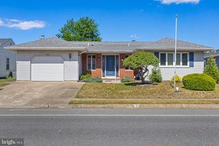 163 DAVENPORT RD, Toms River, NJ 08757