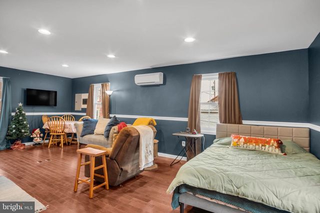 3 S MAIN STREET, Mercersburg, PA 17236