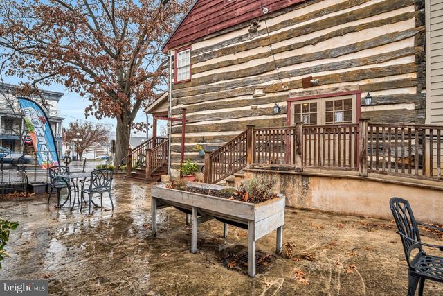 3 S MAIN STREET, Mercersburg, PA 17236