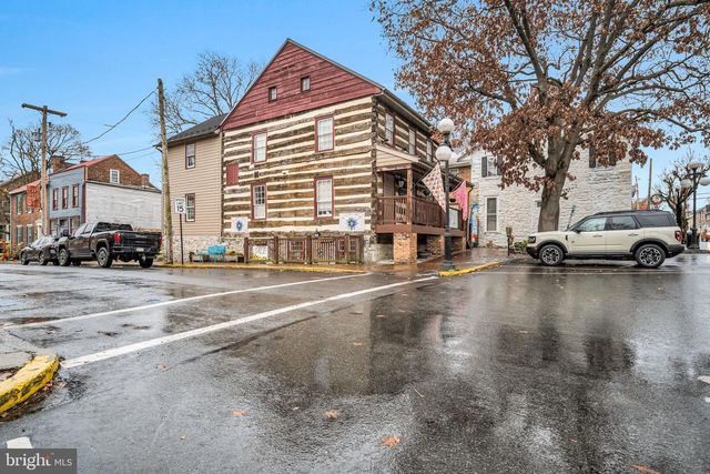 3 S MAIN STREET, Mercersburg, PA 17236