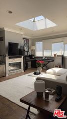 938 Palm Avenue 203, West Hollywood, CA 90069