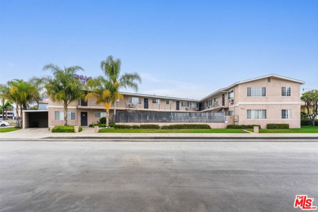5245 Via San Delarro Street, Los Angeles, CA 90022