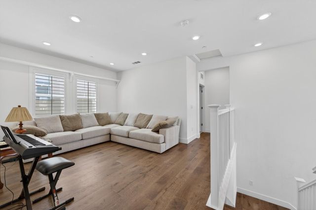 7011 Kirigin Way, Gilroy, CA 95020