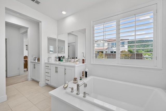 7011 Kirigin Way, Gilroy, CA 95020