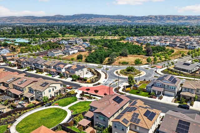 7011 Kirigin Way, Gilroy, CA 95020