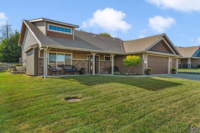 5437 SW Westport DR, Topeka, KS 66610