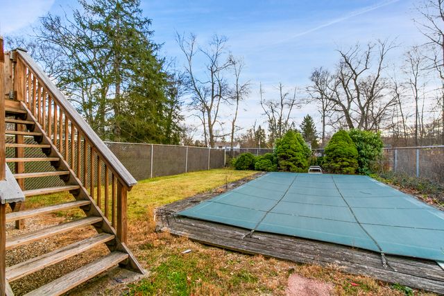 1 Indian Hill Lane, New Fairfield, CT 06812