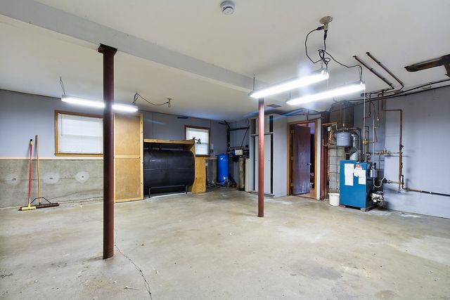 1 Indian Hill Lane, New Fairfield, CT 06812