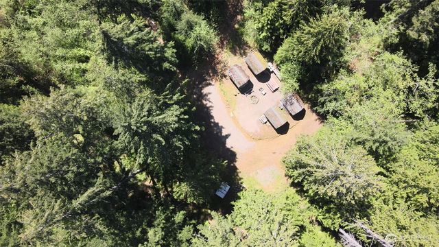 650 W Cushman Ridge Drive, Hoodsport, WA 98548