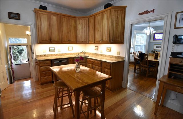 227 Irving Avenue, Providence, RI 02906