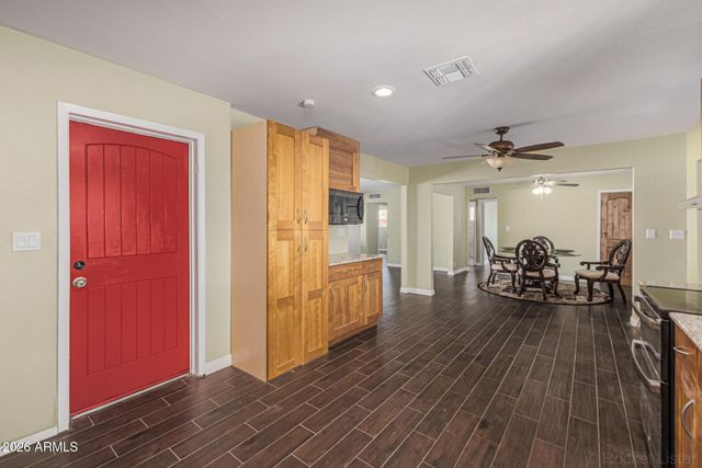 6009 E BOISE Street, Mesa, AZ 85205