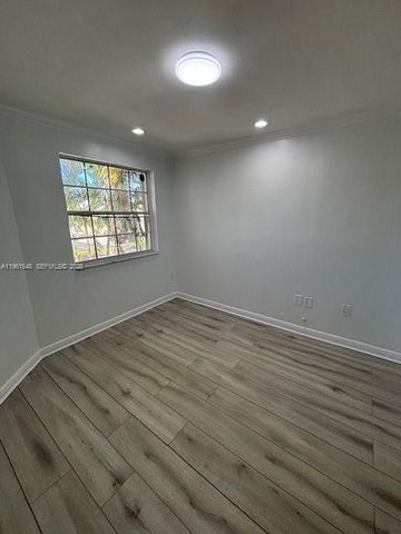 11826 SW 99 st 0, Miami, FL 33186