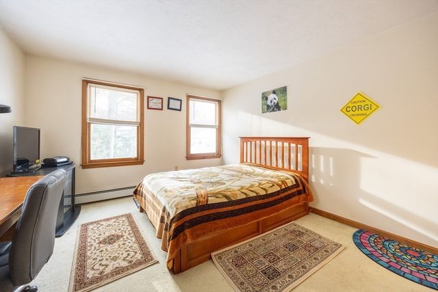 11 Quail Run Rd, Bellingham, MA 02019