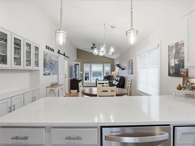 26450 Beamer Street, Harrison Twp, MI 48045