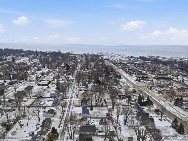 26450 Beamer Street, Harrison Twp, MI 48045