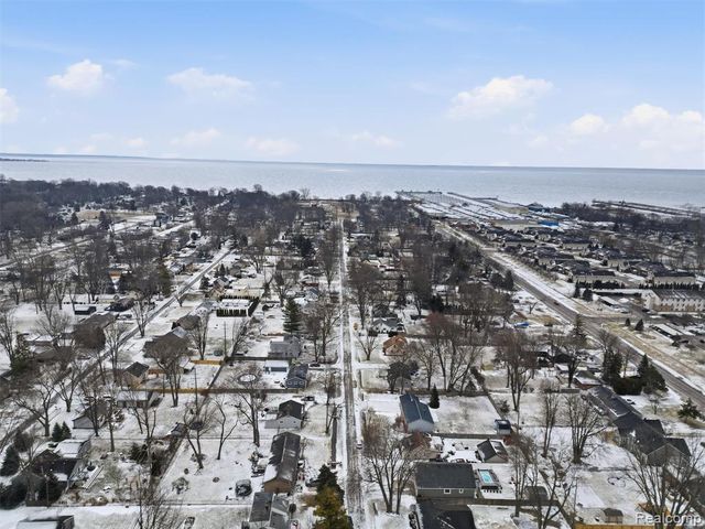 26450 Beamer Street, Harrison Twp, MI 48045