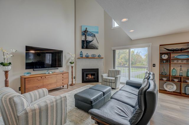 479 Mariner Drive, Bayport, MN 55003