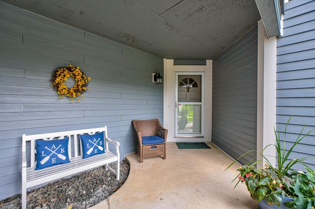 479 Mariner Drive, Bayport, MN 55003