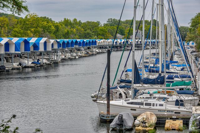 479 Mariner Drive, Bayport, MN 55003