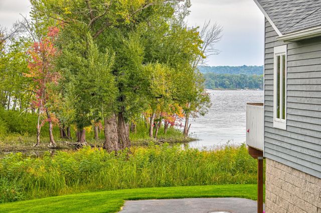 479 Mariner Drive, Bayport, MN 55003