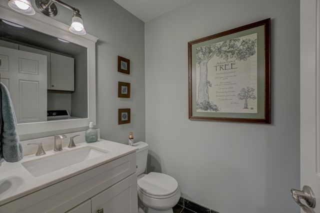 479 Mariner Drive, Bayport, MN 55003