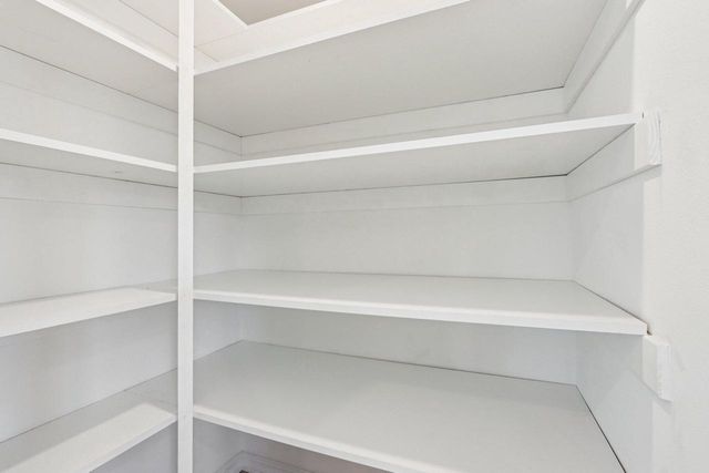 415 Oakland AVENUE, Waukesha, WI 53186