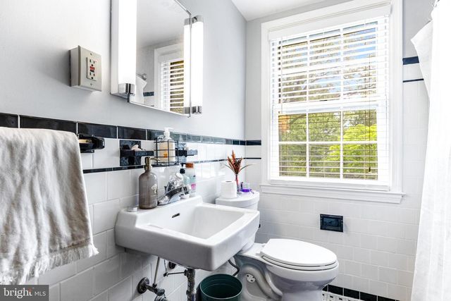 1417 GLENDALE RD, Baltimore, MD 21239