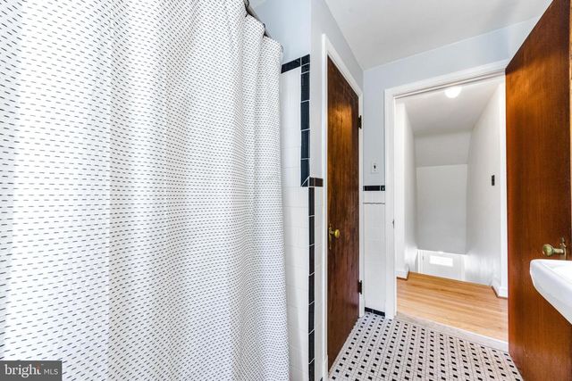 1417 GLENDALE RD, Baltimore, MD 21239