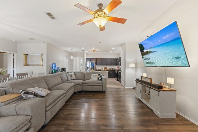 3801 Surf Street, Denton, TX 76208