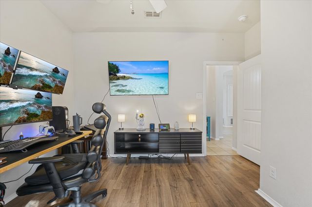 3801 Surf Street, Denton, TX 76208