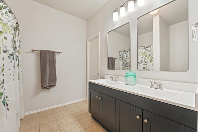 3801 Surf Street, Denton, TX 76208