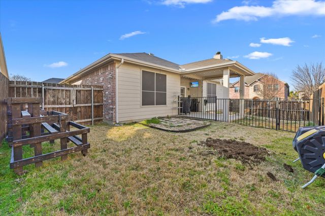 3801 Surf Street, Denton, TX 76208