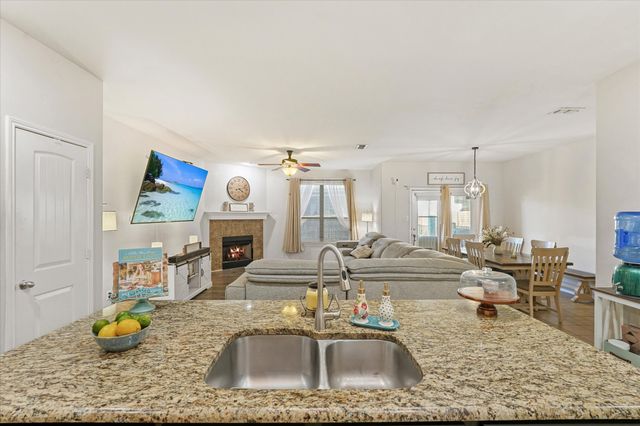 3801 Surf Street, Denton, TX 76208