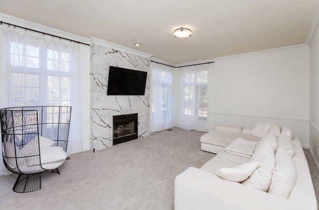 4205 Quail Court, West Des Moines, IA 50265