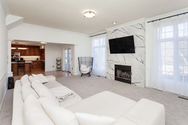 4205 Quail Court, West Des Moines, IA 50265
