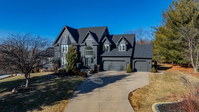 4205 Quail Court, West Des Moines, IA 50265