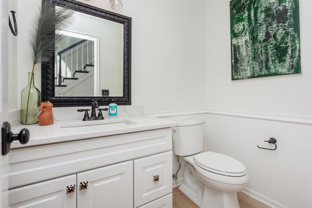 4205 Quail Court, West Des Moines, IA 50265