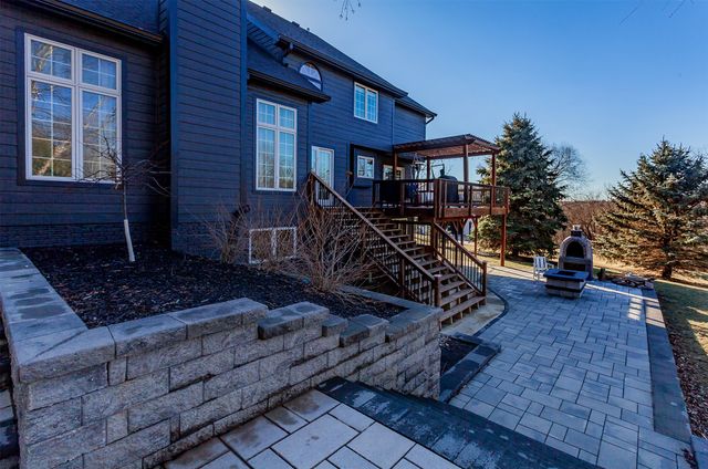 4205 Quail Court, West Des Moines, IA 50265