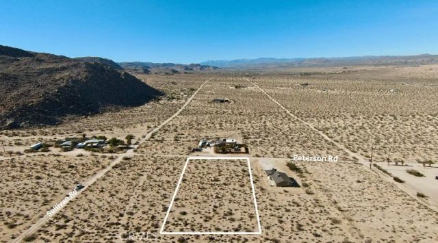 6883 Peterson, 29 Palms, CA 92277
