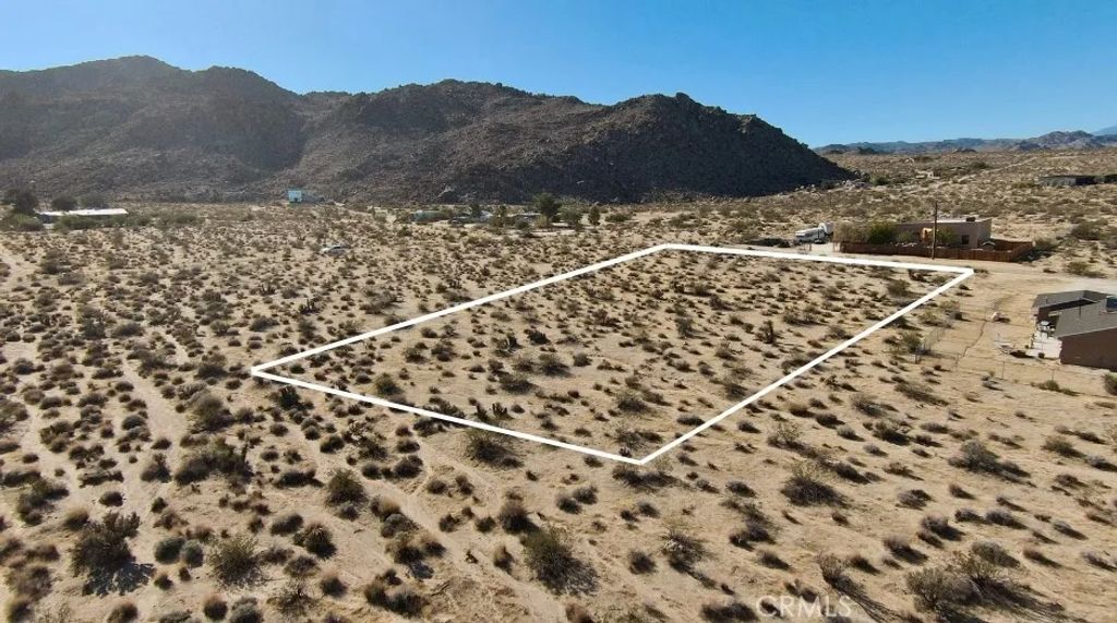 6883 Peterson, 29 Palms, CA 92277