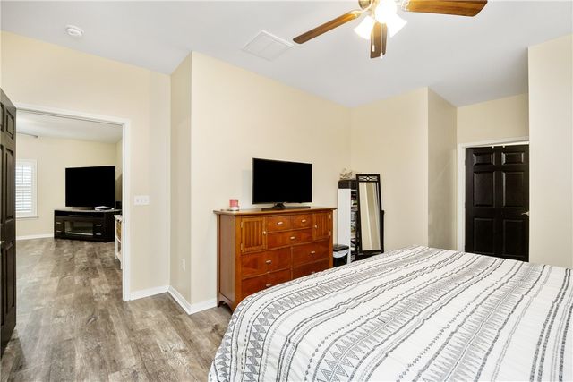 407 Reynolds Ave, Taft, TX 78390