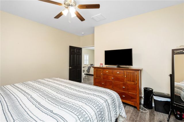 407 Reynolds Ave, Taft, TX 78390