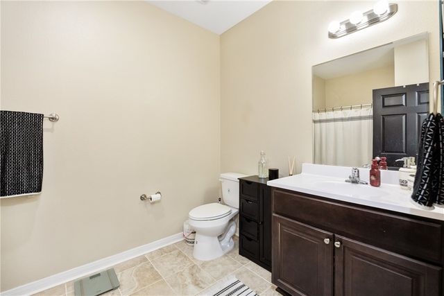 407 Reynolds Ave, Taft, TX 78390