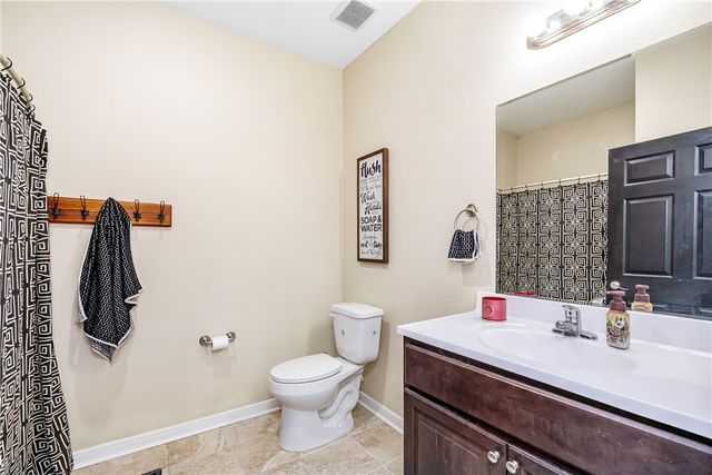 407 Reynolds Ave, Taft, TX 78390