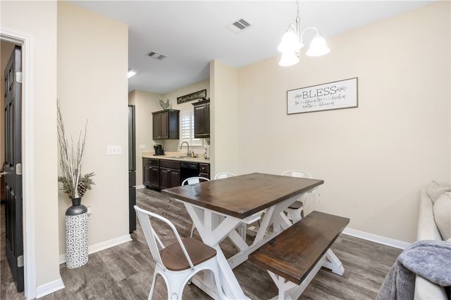 407 Reynolds Ave, Taft, TX 78390