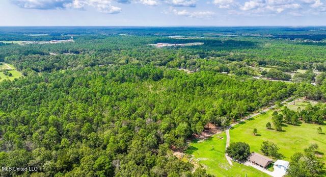 11178 County Farm Rd Road, Gulfport, MS 39503