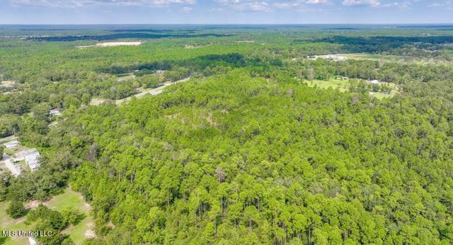11178 County Farm Rd Road, Gulfport, MS 39503