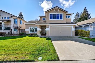 9122 Bungalow Way, Elk Grove, CA 95758