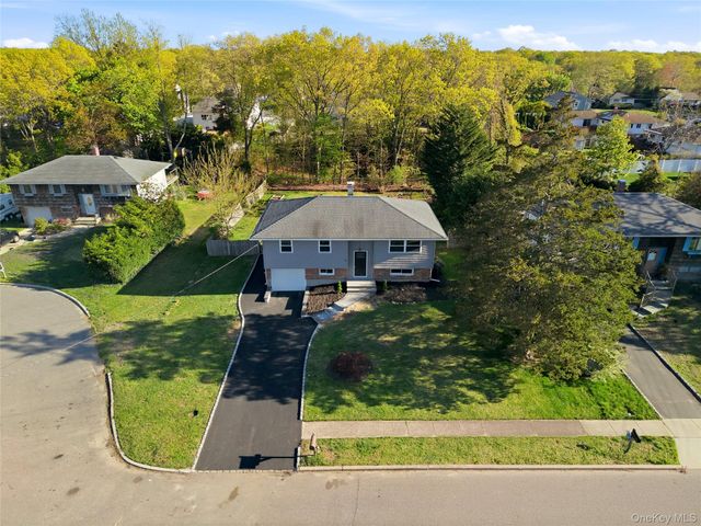 49 Sandy Hollow Drive, Smithtown, NY 11787
