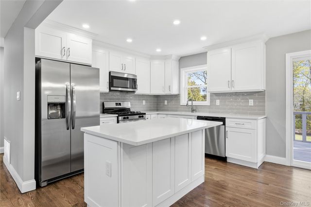 49 Sandy Hollow Drive, Smithtown, NY 11787